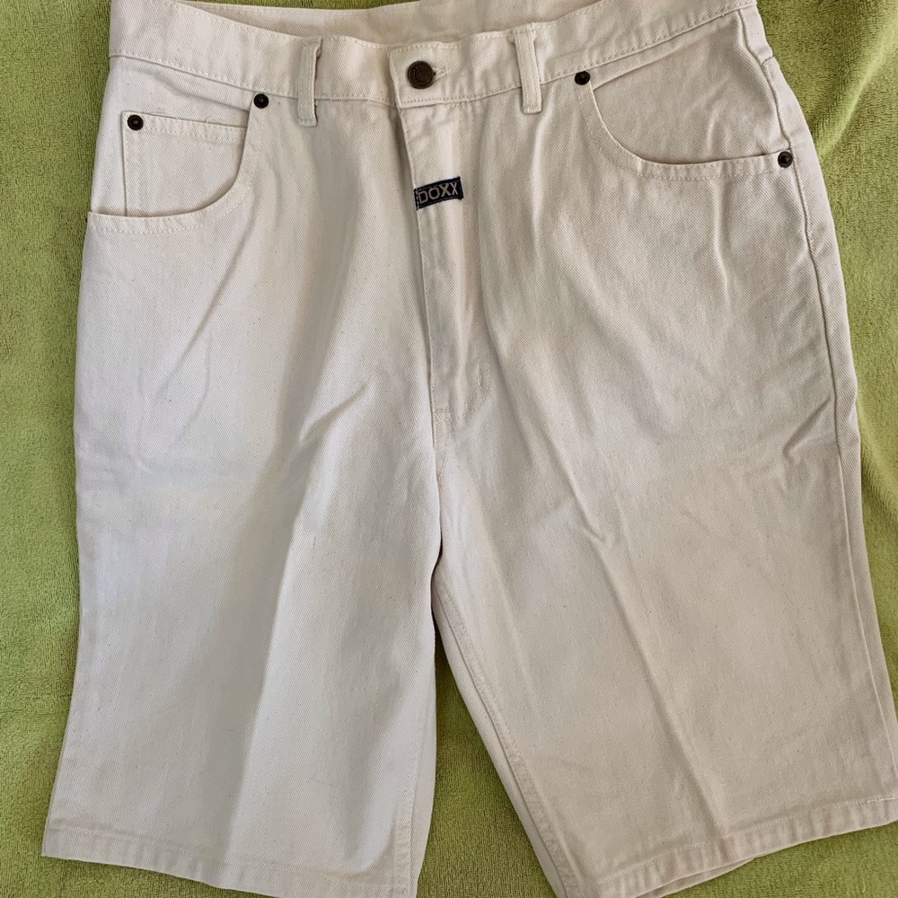 DOXX Double Exposure men’s white denim shorts- Vintage - Size 34